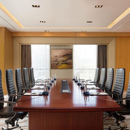 Sheraton Zhenjiang Hotel Exterior foto