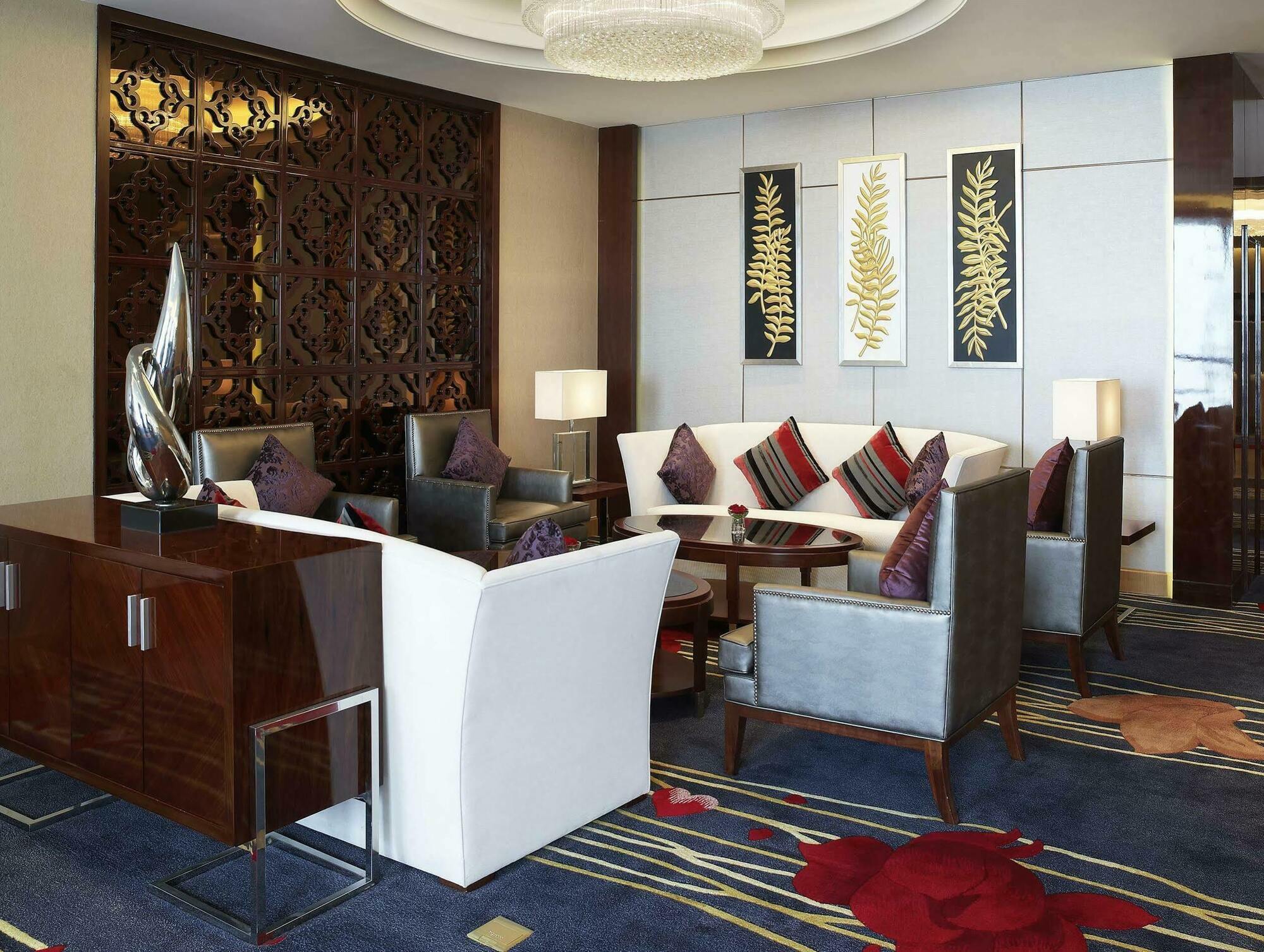 Sheraton Zhenjiang Hotel Exterior foto