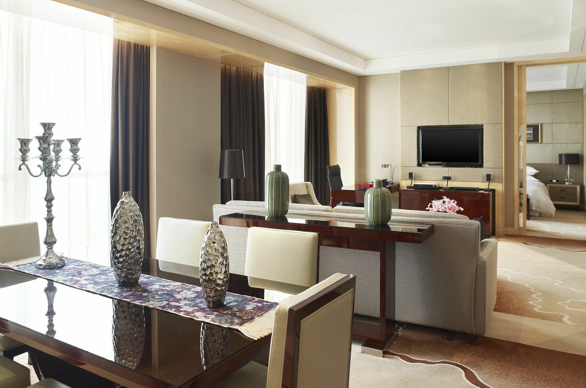 Sheraton Zhenjiang Hotel Exterior foto