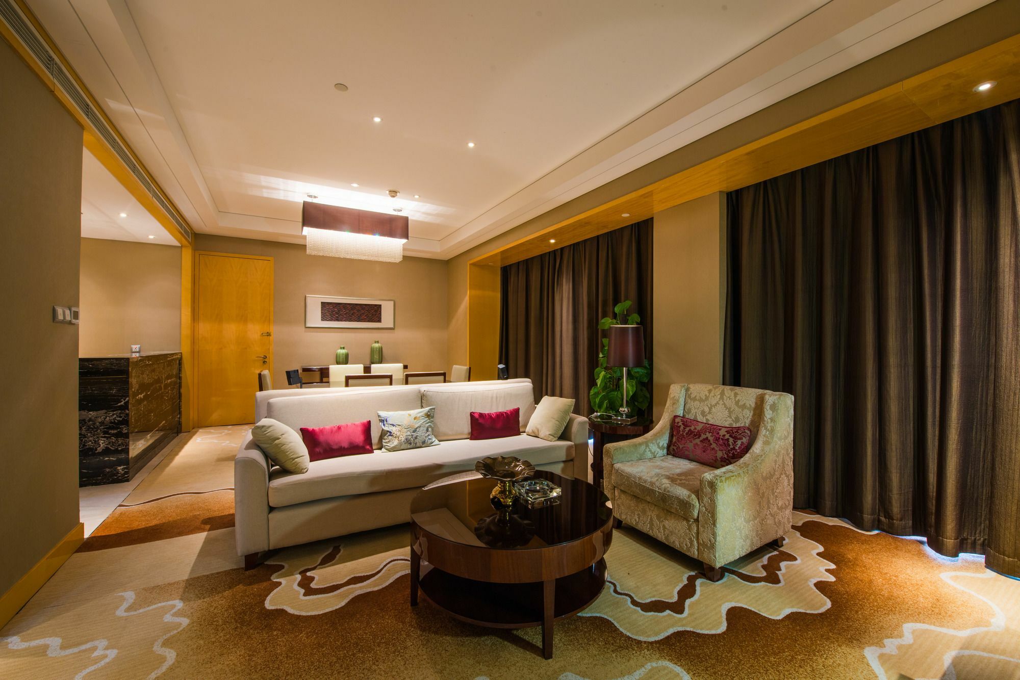 Sheraton Zhenjiang Hotel Exterior foto